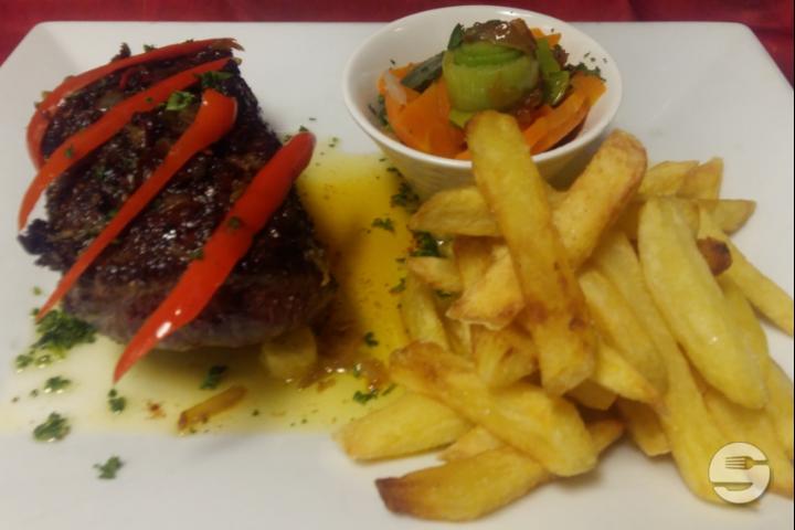 Roastbeef Chaud Sauce Diable (Piments) - P'tit Vaudois