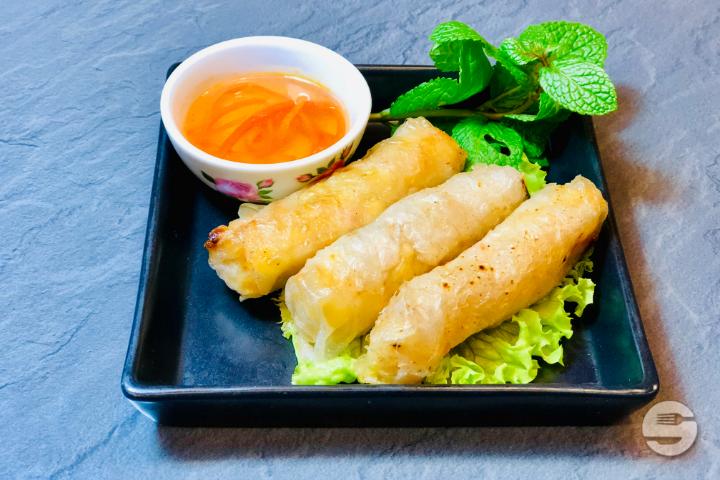 Beef Spring Rolls - Le P'tit Mekong