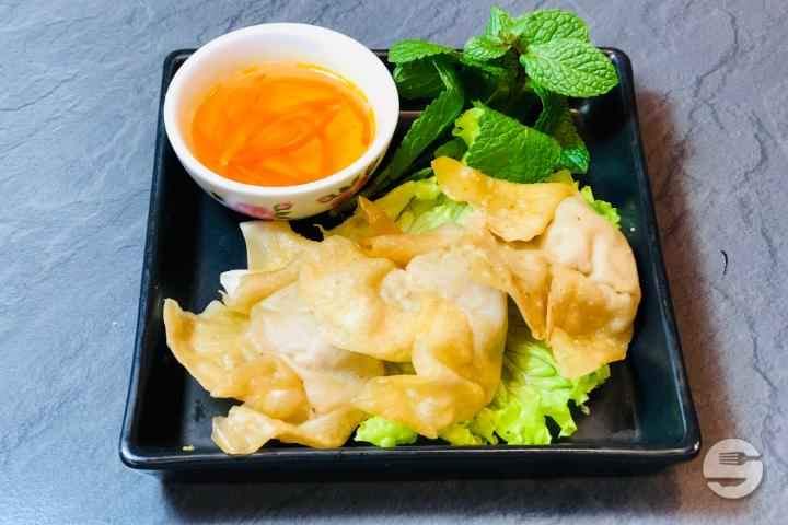 Fried Raviolis with Pork - Le P'tit Mekong