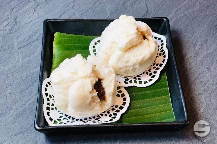 Banh Bao with Lacquered Pork - Le P'tit Mekong