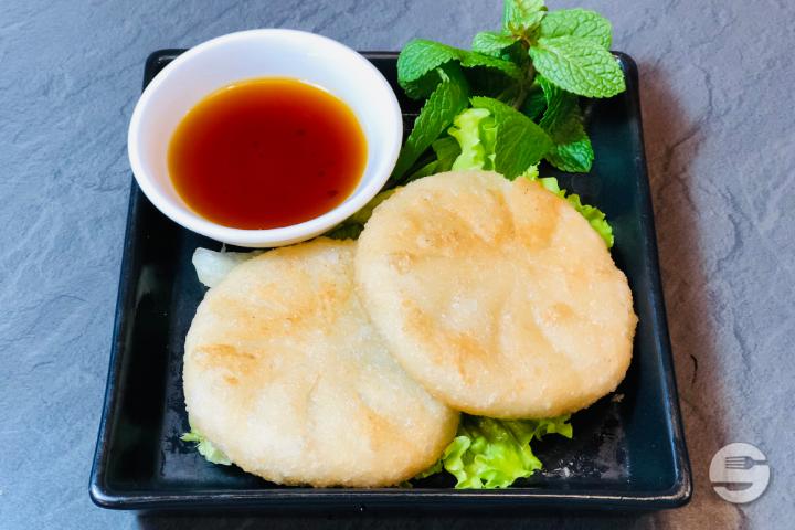 Chives Cake - Le P'tit Mekong