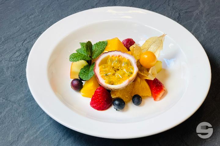Fruit Salad - Le P'tit Mekong