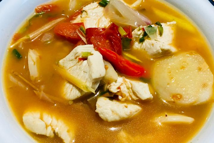 Tom Zaap Kai ต้มแซบไก่ - Thai Street Kitchen