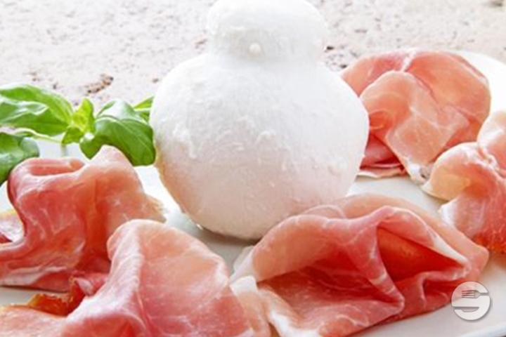 Prosciutto e mozzarella di bufala - Il Punto
