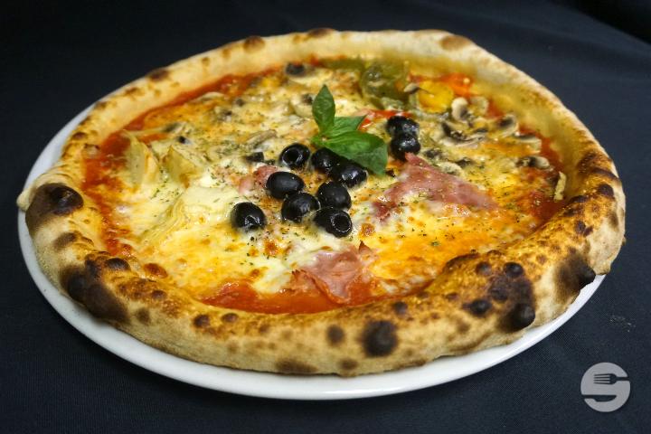 Pizza 4 Stagioni - La Fonte