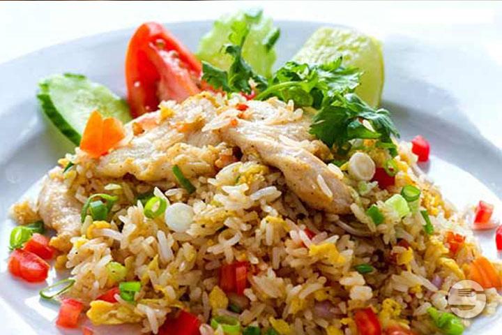 111. Kao Pad Gai - The Lemon Grass