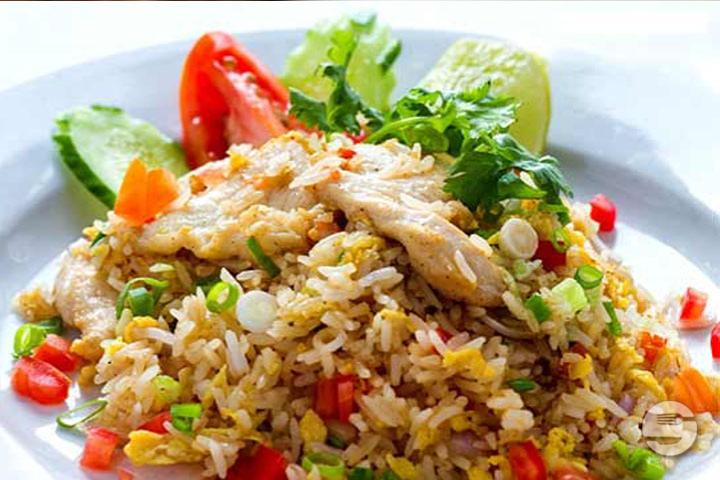 112. Kao Pad Mu - The Lemon Grass