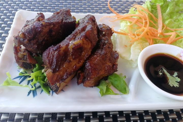 Homemade Thaï Pork Spare Ribs - Maison Thaï