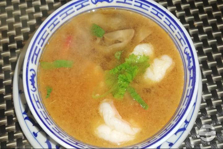 Shrimp Soup with Lemongrass - Maison Thaï