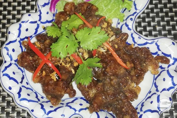 Half Crispy Beef - Maison Thaï