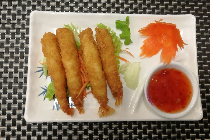 Shrimp Fritters - Maison Thaï