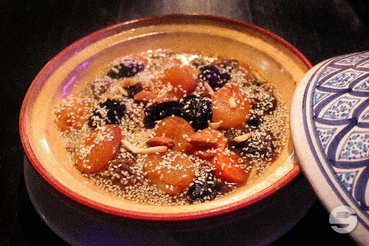 Tagine with garnish of your choice - Fata Morgana