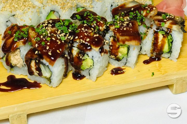 Unagi Royal Rolls - Huit Sushi - Restaurant Japonais