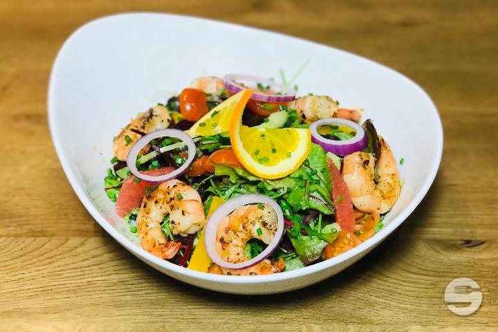 Bubba Gump Salad - Les Boucaniers