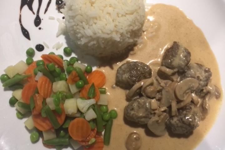 Beef meatball with mushrooms - Avry Shop