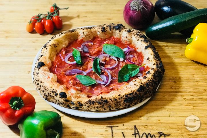 Pizza Piccante - Mamma Lisa