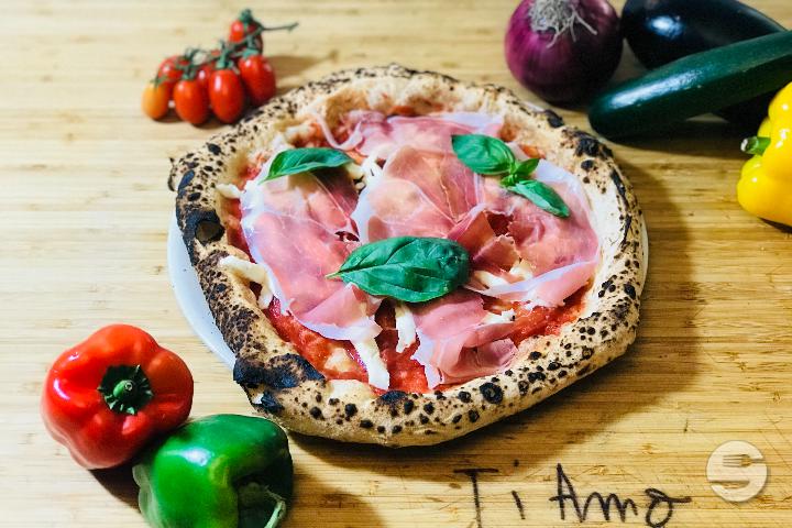 Pizza Crudo Parma - Mamma Lisa