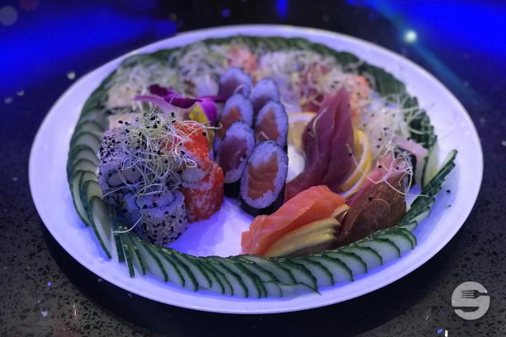65. Spécial Menu - Sushi Express