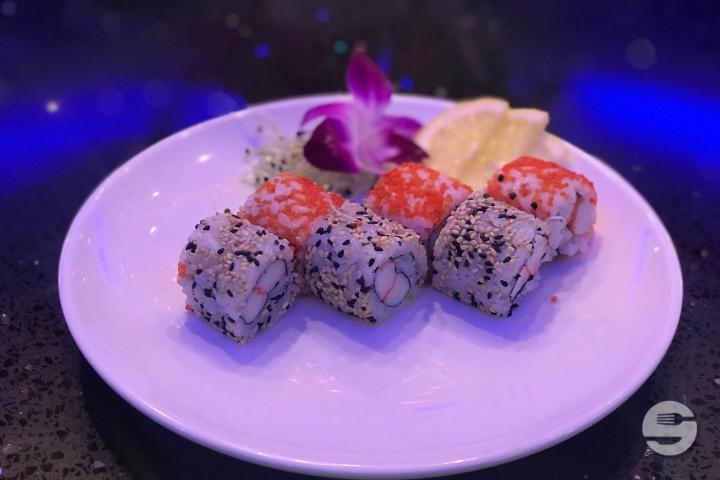 25. Uramaki Mangue - Sushi Express