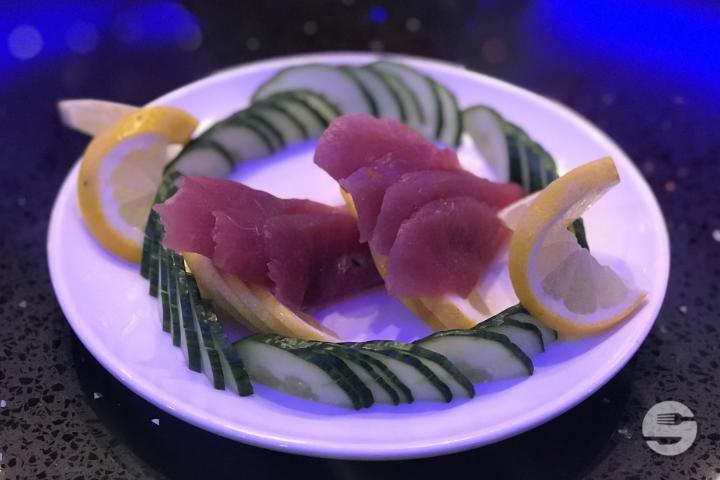 41. Sashimi Thon - Sushi Express