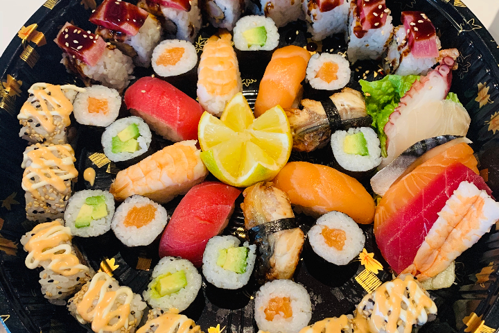 66. Menu OSAKA 46pcs - Sushi Express