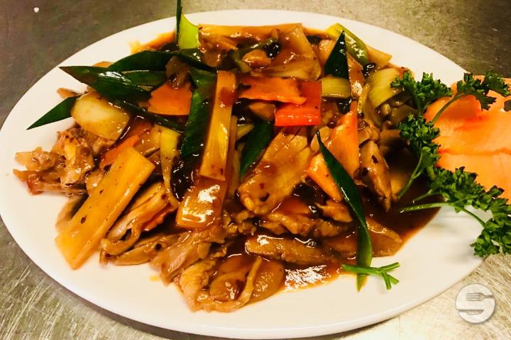 66. Canard à la Mode Sze-Chuan - Aux 3 Bonheurs
