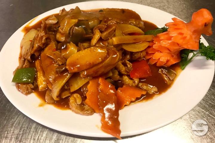 67. Canard Sauce Satay - Aux 3 Bonheurs
