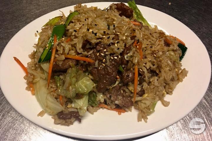88. Riz Sautées au Boeuf - Aux 3 Bonheurs