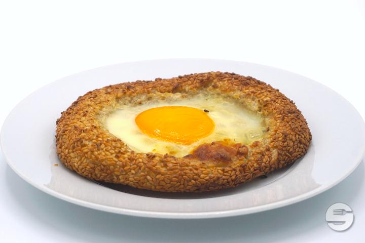 Yumurtalı Simit with egg - Simit Sarayi