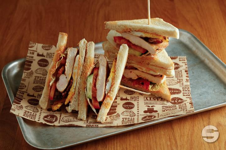 Club Sandwich - Pier 41