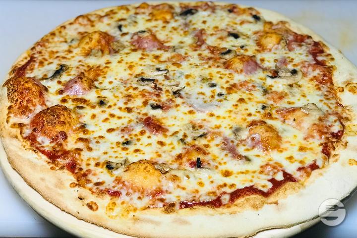 Pizza Reine - Pizza Avenue