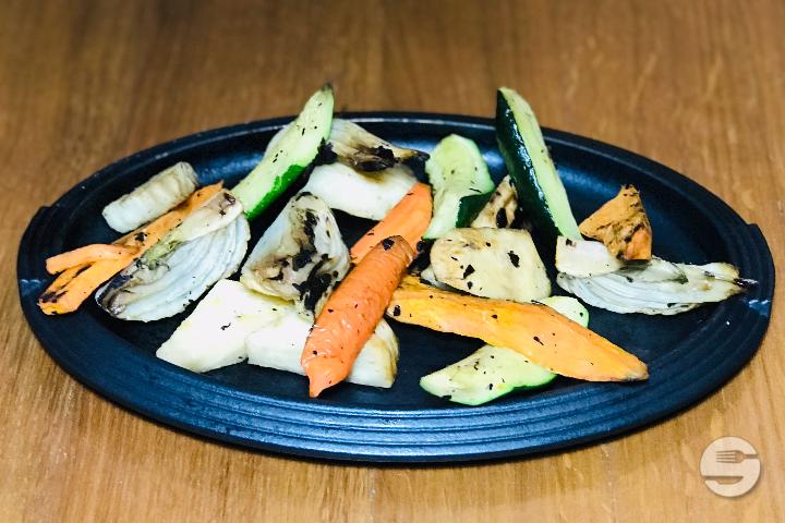 Fan of seasonal grilled vegetables (300g) - Face au Lac