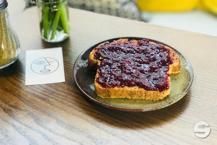 Tartine confiture - Ou Bien Encore