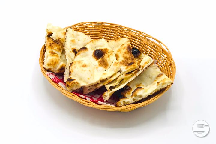 Butter Naan - Bayleaf