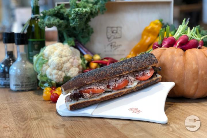 Sandwich Pain Baguette Thon à l’Ancienne - Le Pain Quotidien