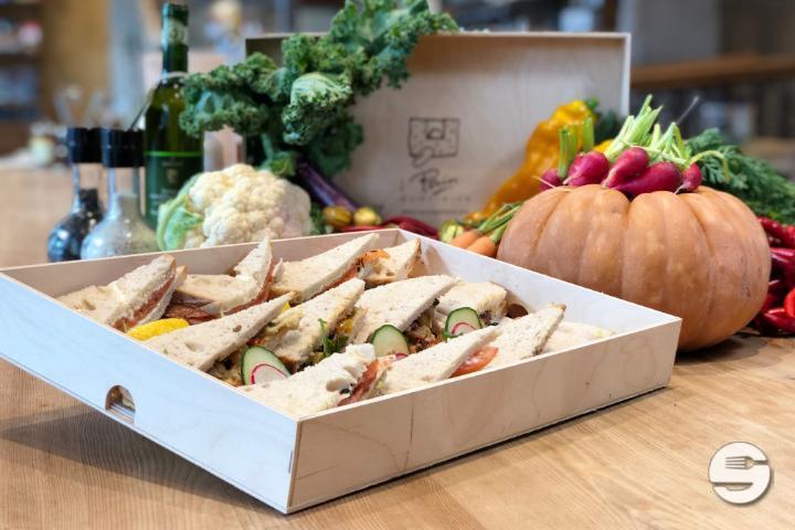 Organic Wheat Bread Club Sandwich Tray at CHF 125.- - Le Pain Quotidien