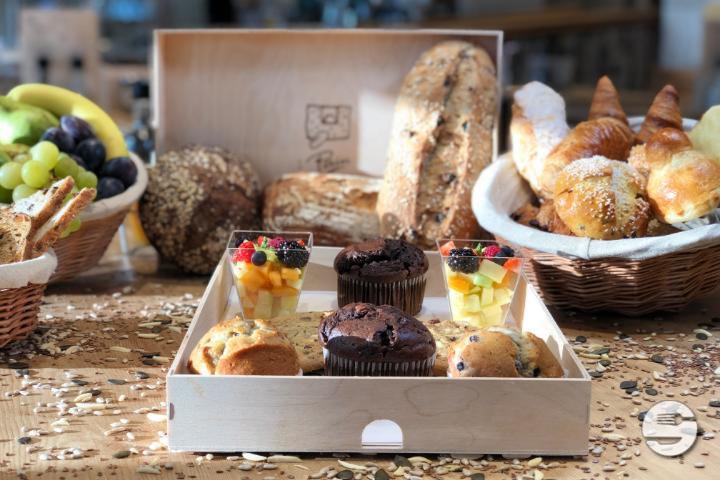 Dessert Tray at CHF 89.90- - Le Pain Quotidien