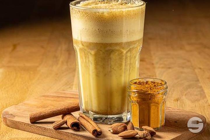 Golden Milk - Green-Up Salad Bar