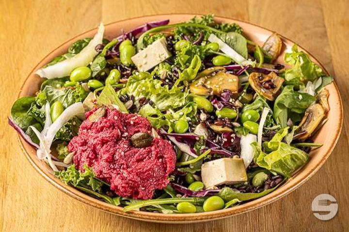 Vegan Salad with Smoked Tofu - Green-Up Salad Bar