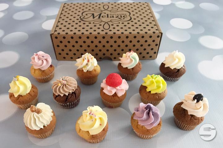 Boîte de 12 cupcakes - Royaume MELAZIC Lausanne