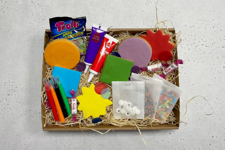 Kit atelier biscuits "Petits monstres" - Royaume MELAZIC Lausanne
