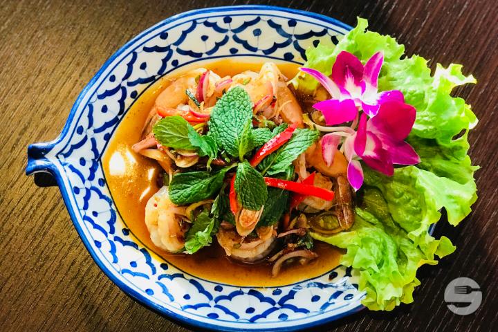 Salade de Crevettes à la Menthe - Thaï au Lac