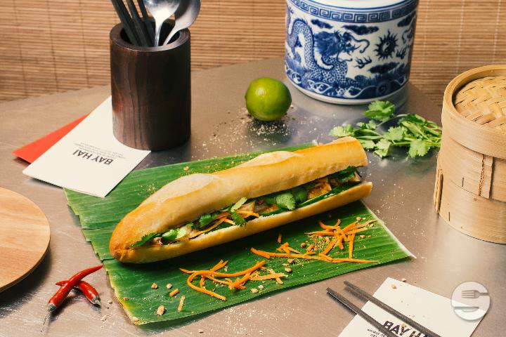 Bahn Mi Gà - Bay Hai