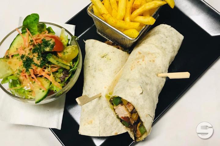 Chicken Fajitas - Davinda Montreux