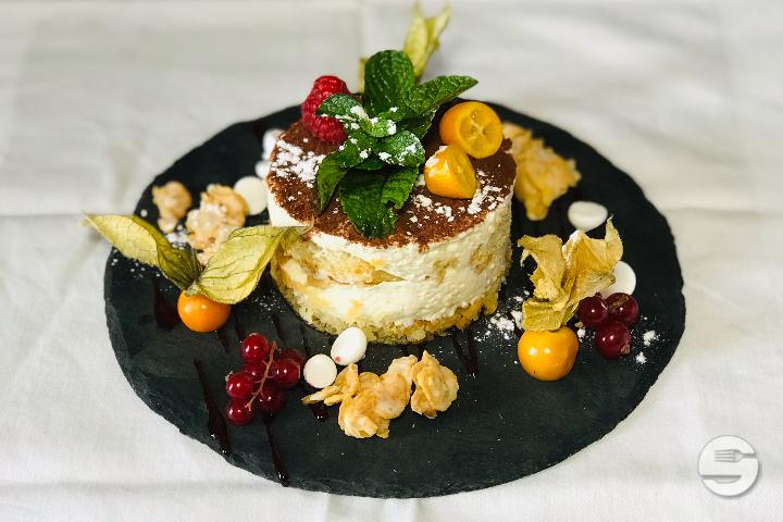 Classic Tiramisu - Davinda Montreux