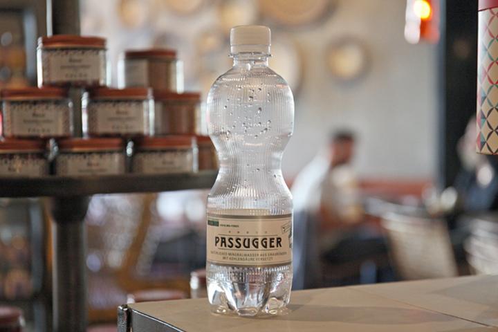 Passuger sparkling mineral water 5dl - Yalda Cuisine Orientale
