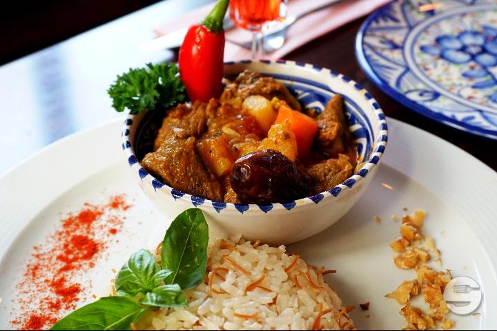 Moroccan beef Tajin - SimSim Restaurant