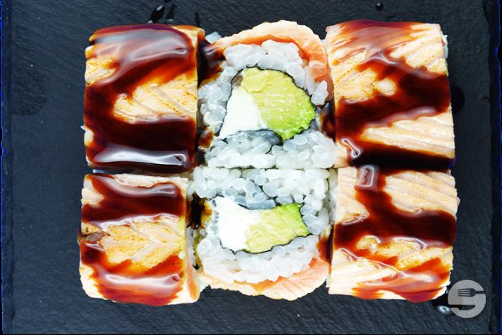 California Saumon Braisé Fromage Avocat - 6 Pièces - Sushi Break