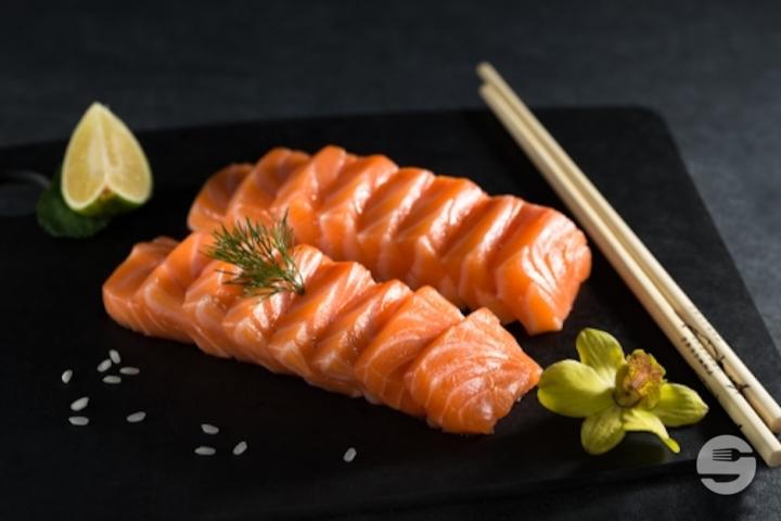 Sashimi Saumon - 16 Pièces - Sushi Break