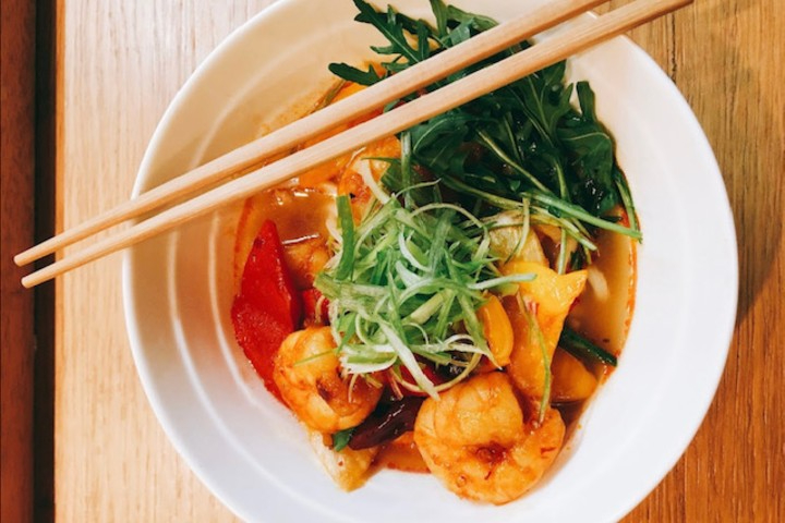 Shrimp Noodle spicy - Lucky Dumpling